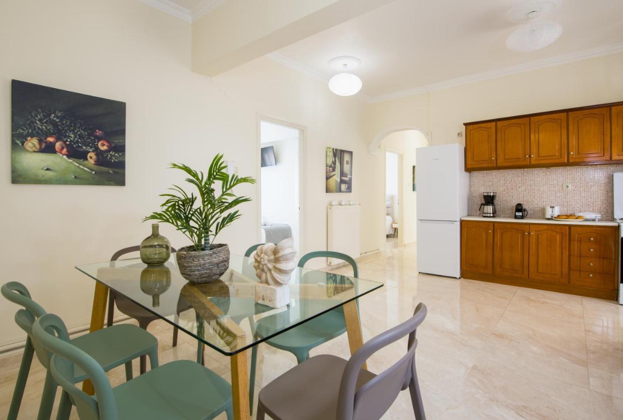 Center Manolia Dream 3 Bedroom Apartment 100M Away From The Beach Chania  Exteriör bild